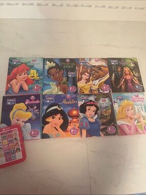meReader Disney Princess Interactive Story Toy telling